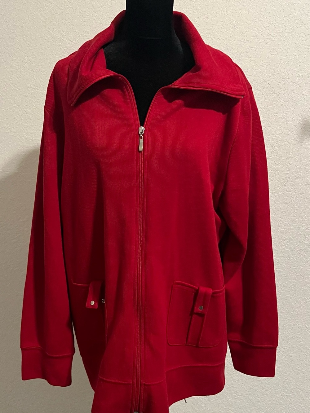 Karen Scott Sport Women’s Red Full Zip Jacket High Collar Pockets XL
